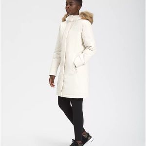 NWT women vintage white North Face - Arctic Parka long coat hood faux fur